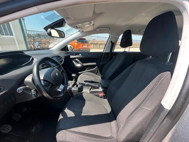 Peugeot 308 BlueHDi 130 S&S Active Business