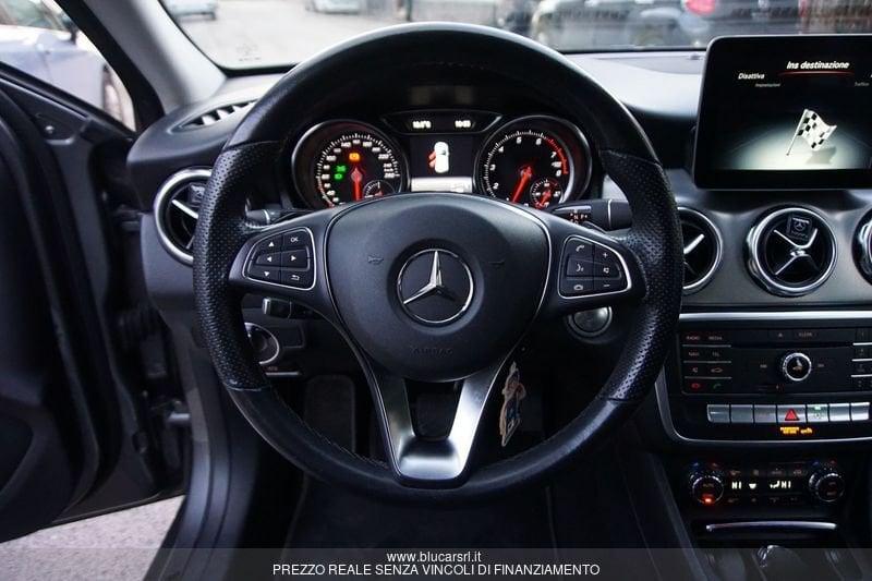 Mercedes-Benz GLA GLA 180 Sport
