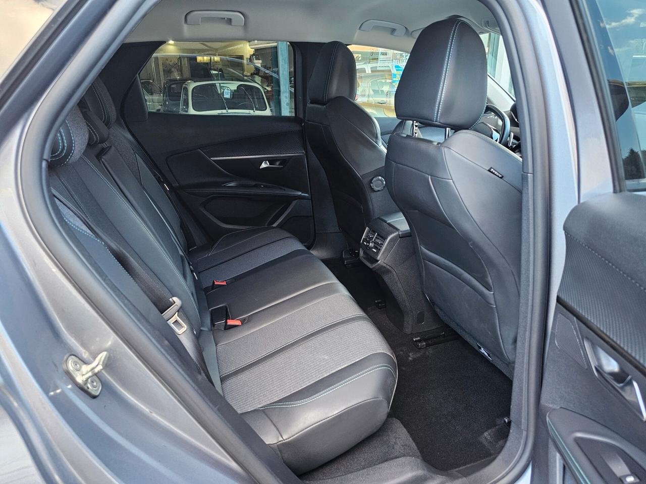 Peugeot 3008 BlueHDi 130 S&S EAT8 Allure Pack