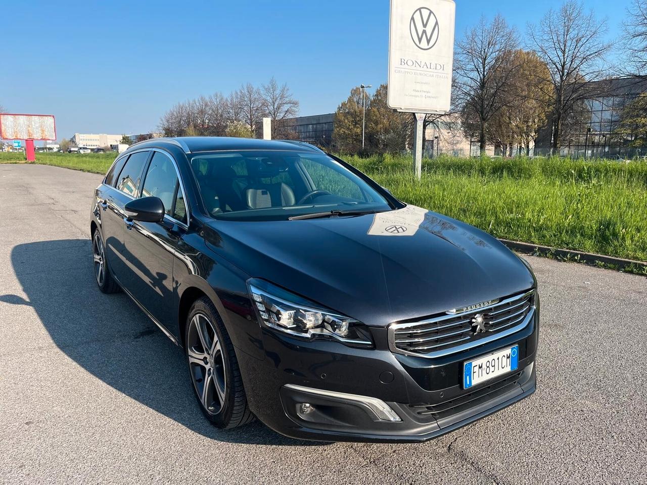 Peugeot 508 BlueHDi 180 EAT6 S&S SW Allure