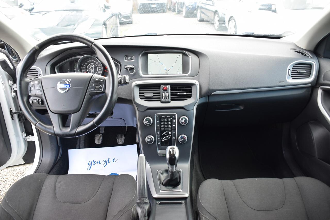 Volvo V40 GANCIO D2 1.6 115CV Business Edition NAVI CRUISE SENSORI BT OK NEOPATENTATI