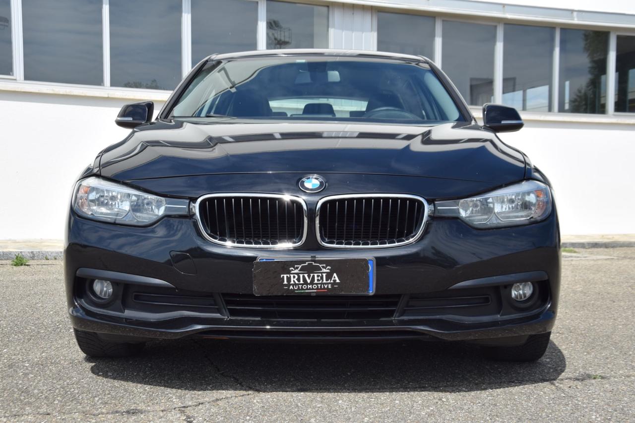 BMW Serie 3 (F30/31) 318d Touring Business A...