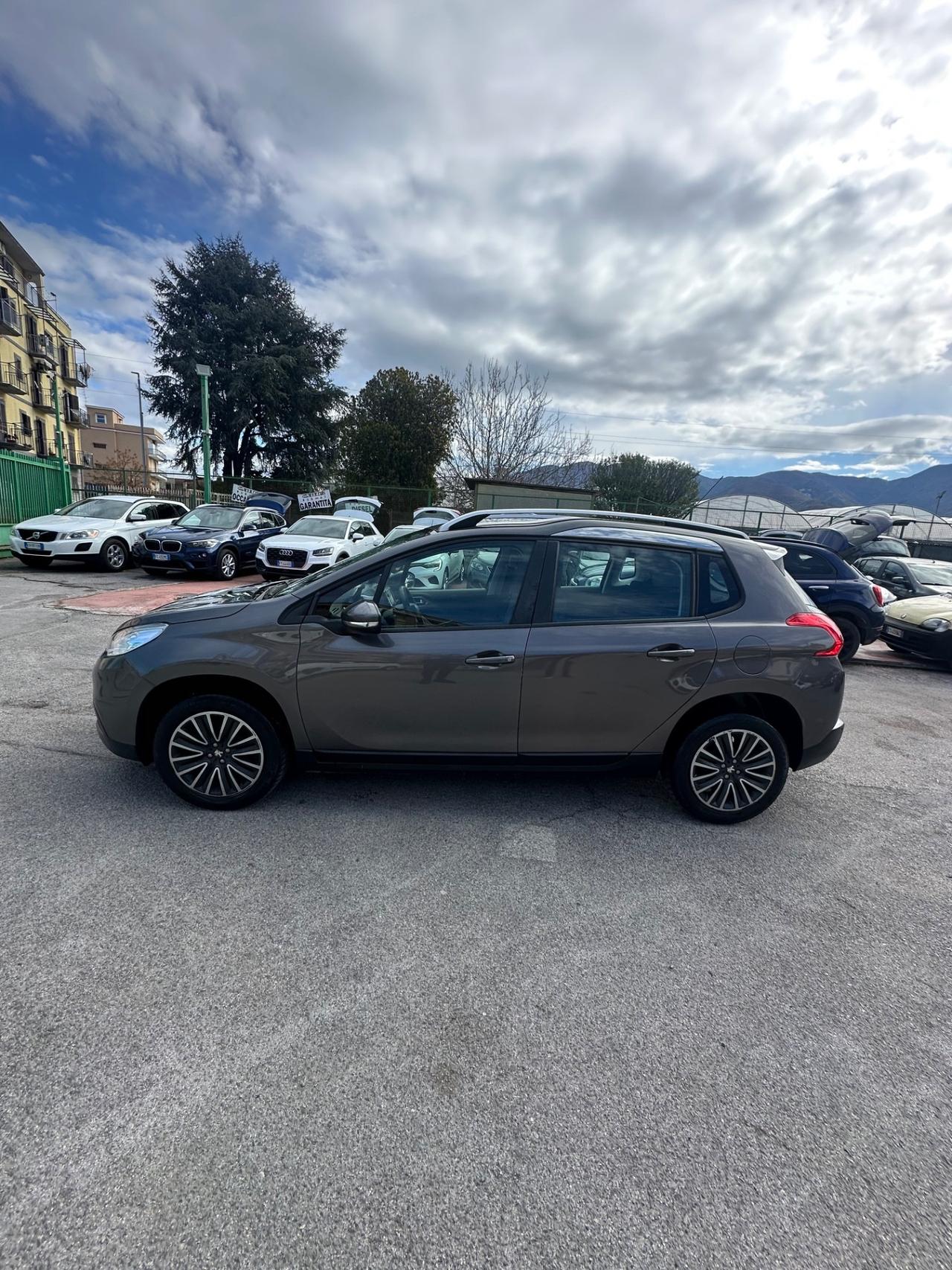 Peugeot 2008 1.6 e-HDi 92 CV Stop&Start Urban Cross