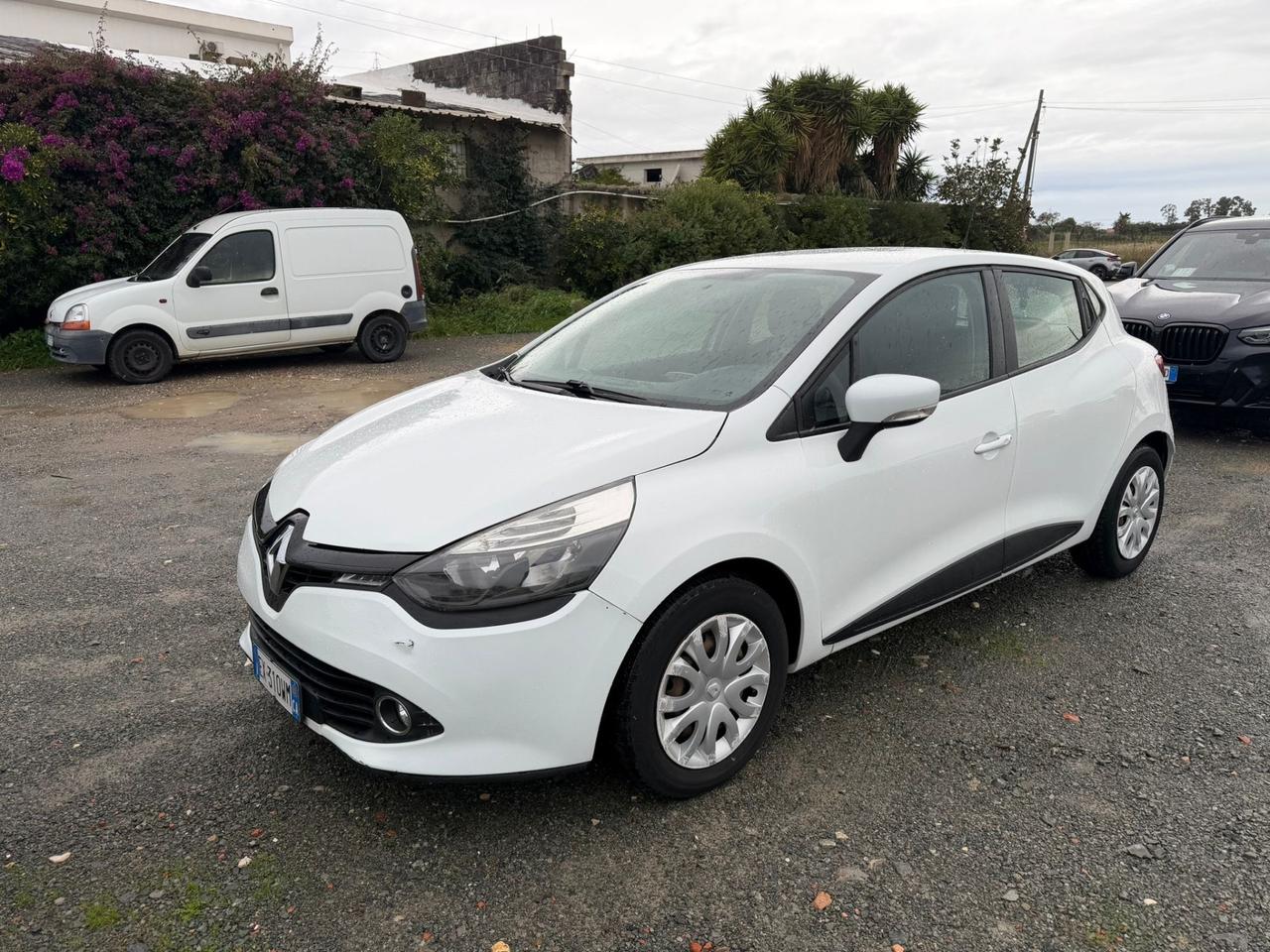 Renault Clio 1.5 dCi 75CV 5 porte Neopatentati