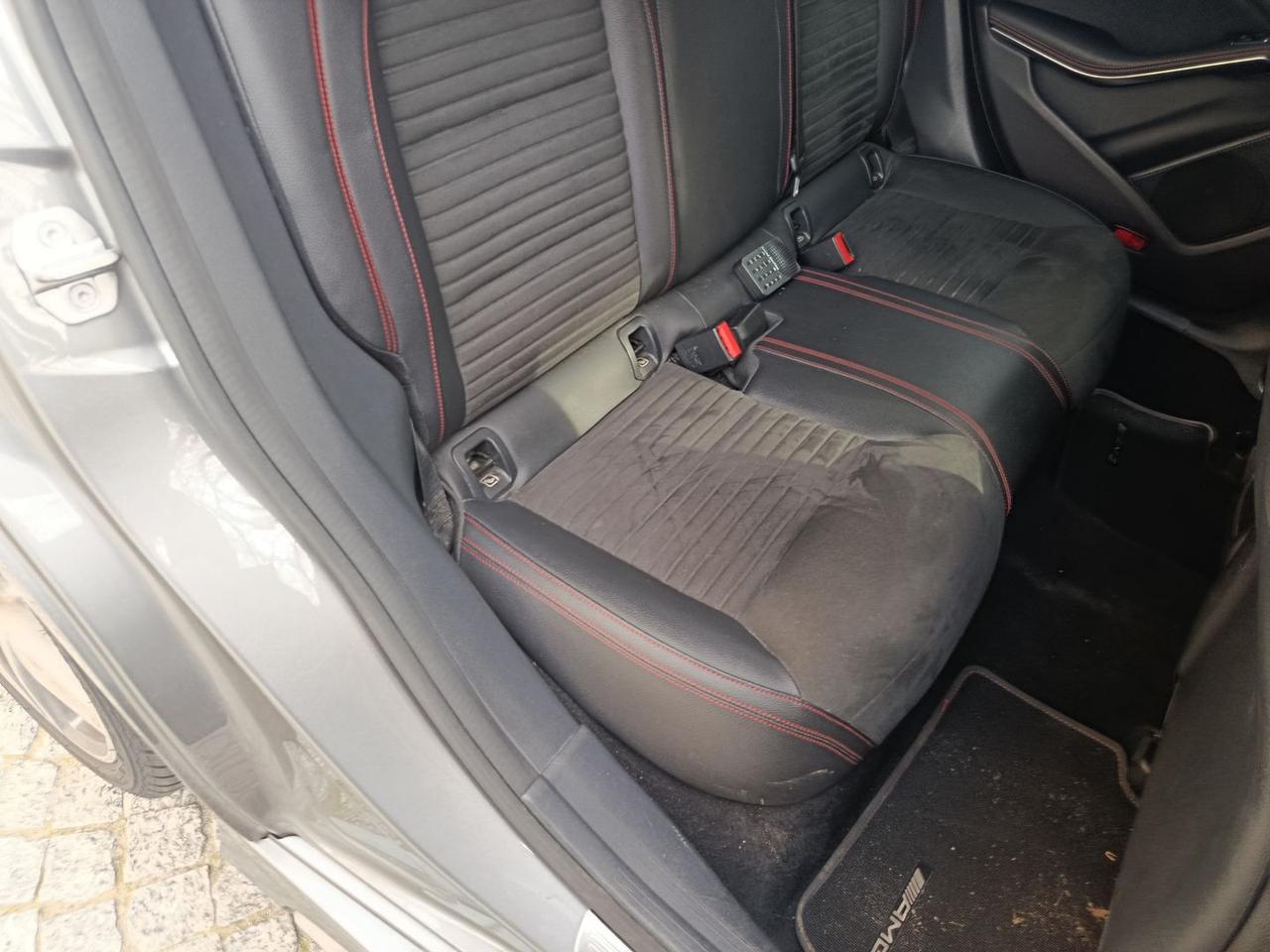 Mercedes-Benz CLA 200 Business Line CLA 200 #9325