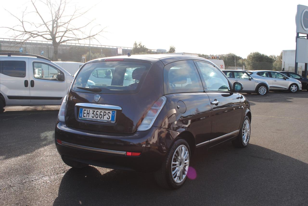 LANCIA YPSILON 1.4 BENZ/GPL 77 CV OK NEOPATENTATI