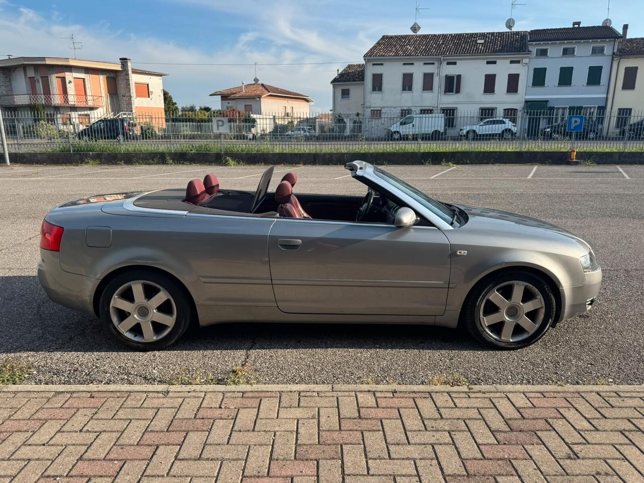 Audi A4 Cabrio 2.5 V6 TDI