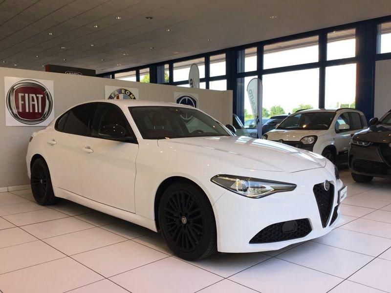 Alfa Romeo Giulia 2.2 Turbo Diesel 180 CV AT8 Super MY16