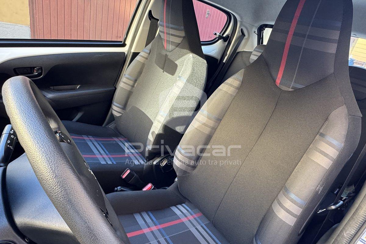 PEUGEOT 108 VTi 68 5 porte Active TOP!