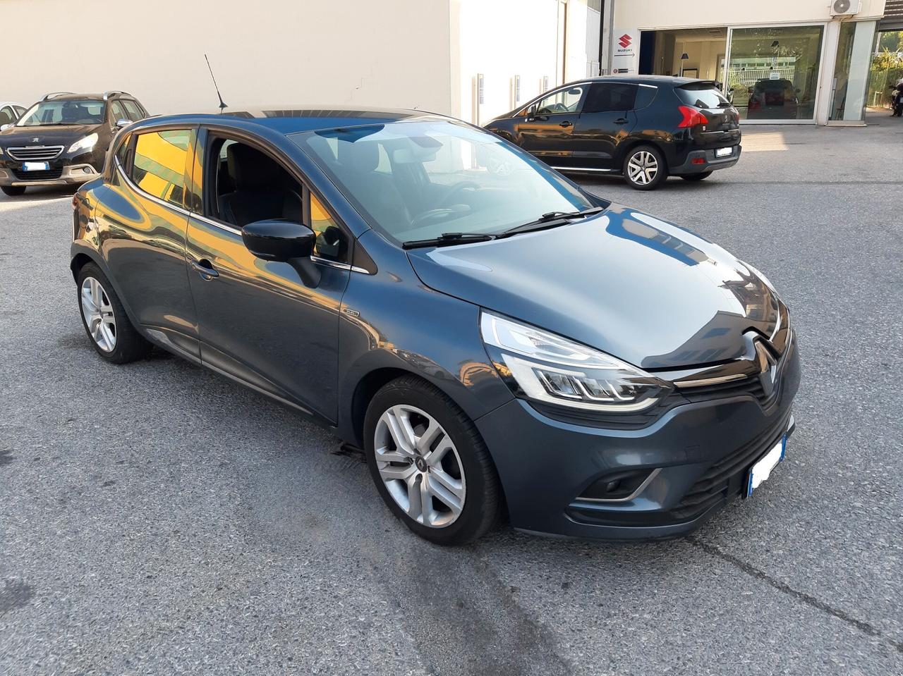 Renault Clio dCi 8V 75 CV 5 porte Duel