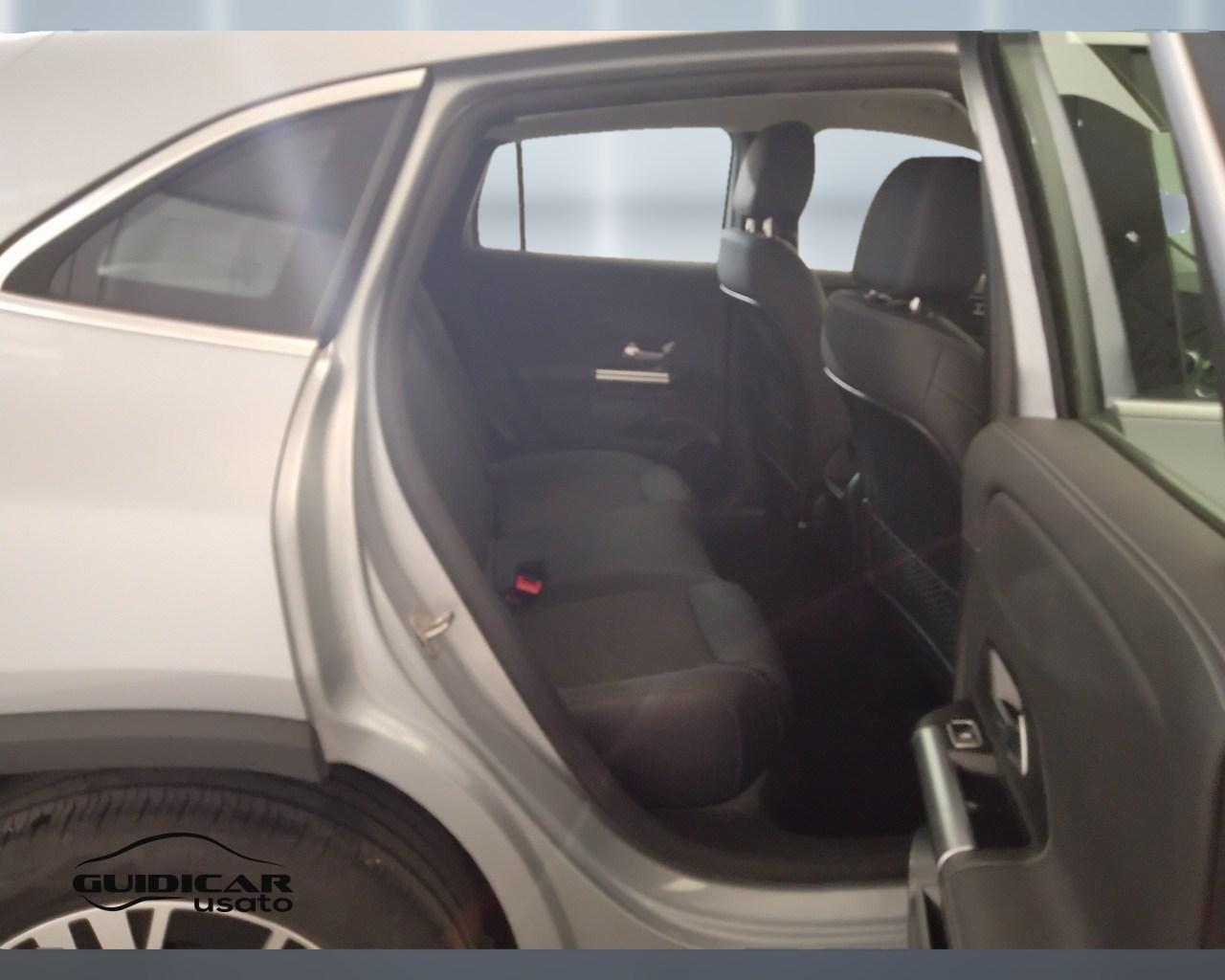 Mercedes-Benz GLA-H247 2023 - GLA 180 d Progressive Advanced auto