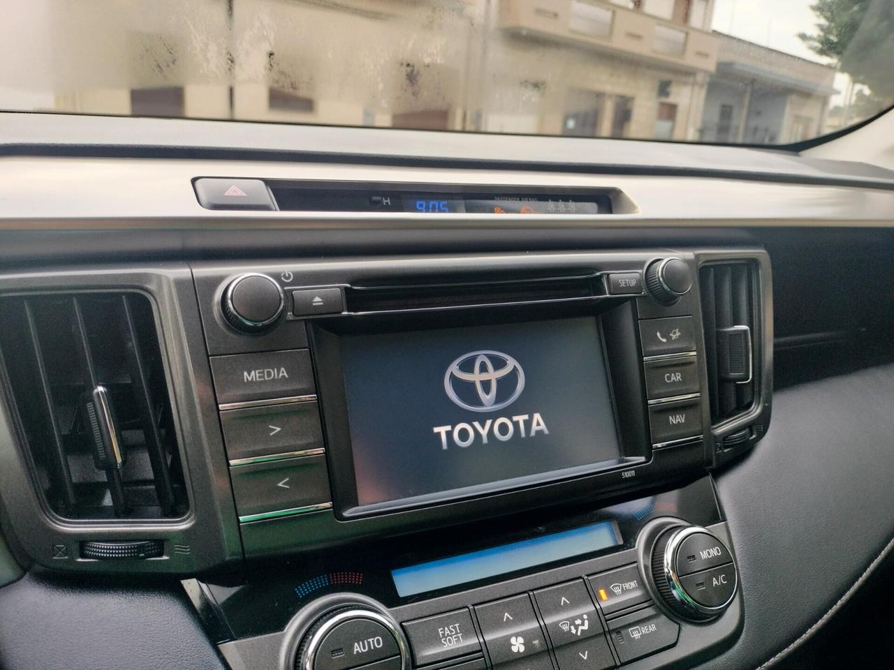 Toyota RAV 4 RAV4 2.0 D-4D 2WD Active 120.000km