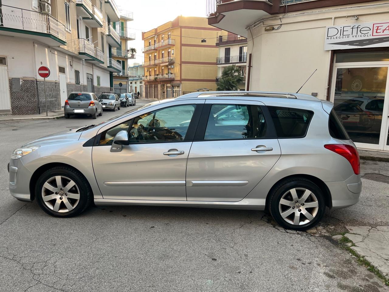 Peugeot 308 1.6 HDi 110CV SW Ciel Tecno