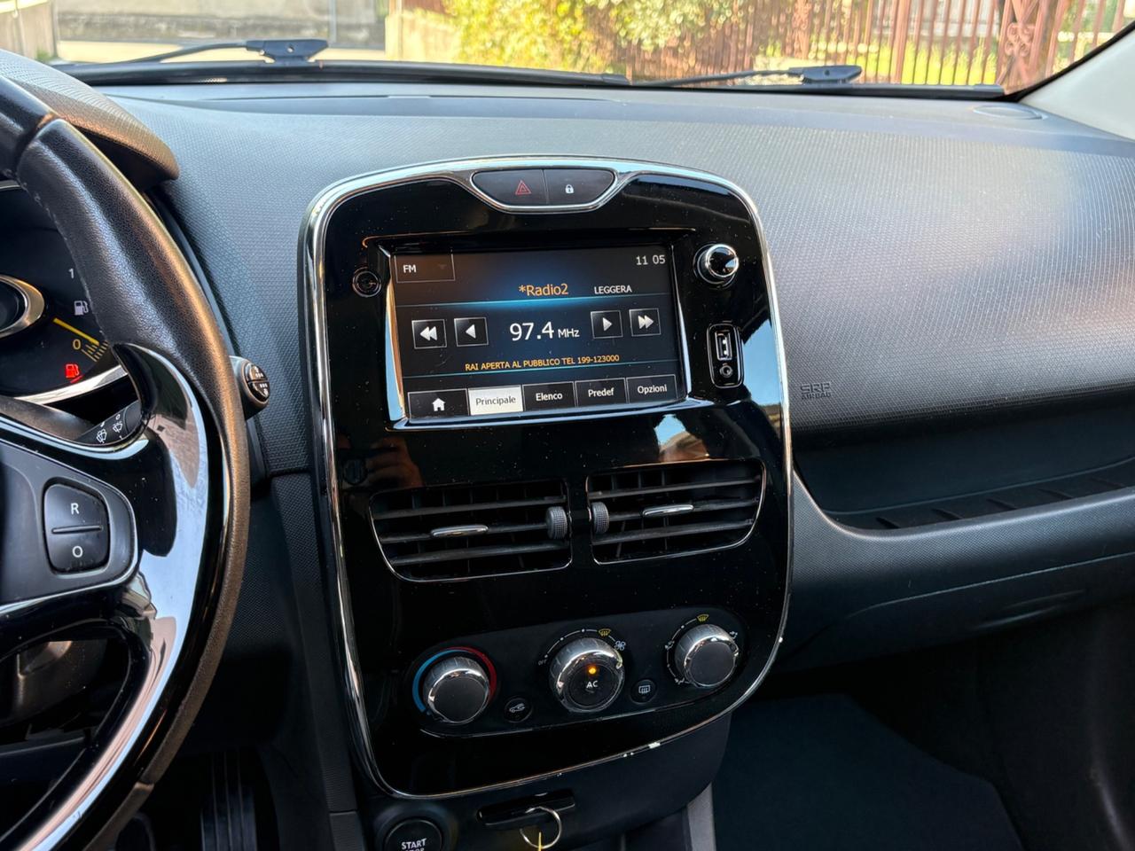 Renault Clio 1.5 dCi 8V 90CV Start&Stop 83gr 5 porte EcoBusiness