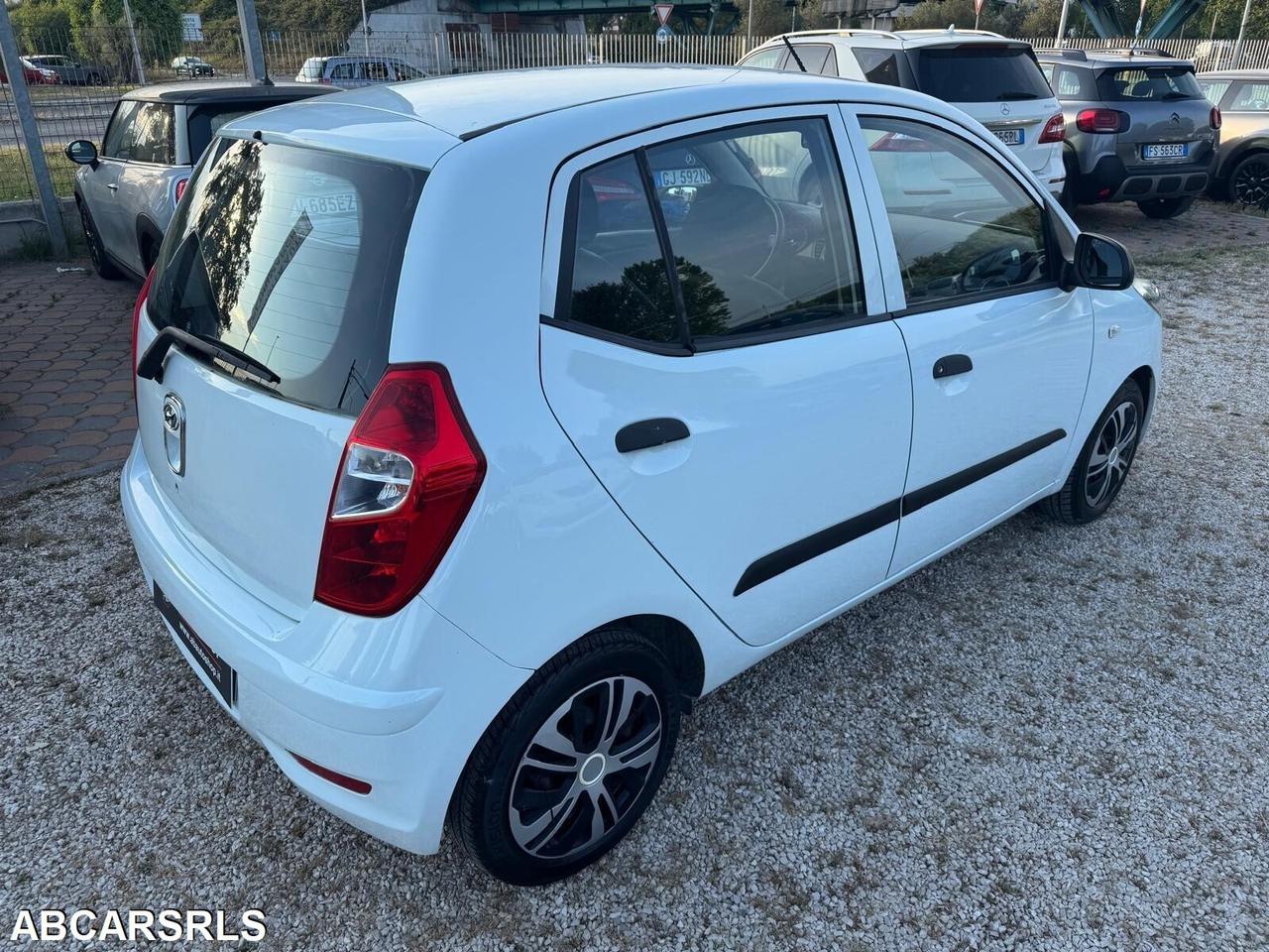 HYUNDAI - i10 - 1.1 12V Classic - NEOPATENTATI - FINANZIABILE