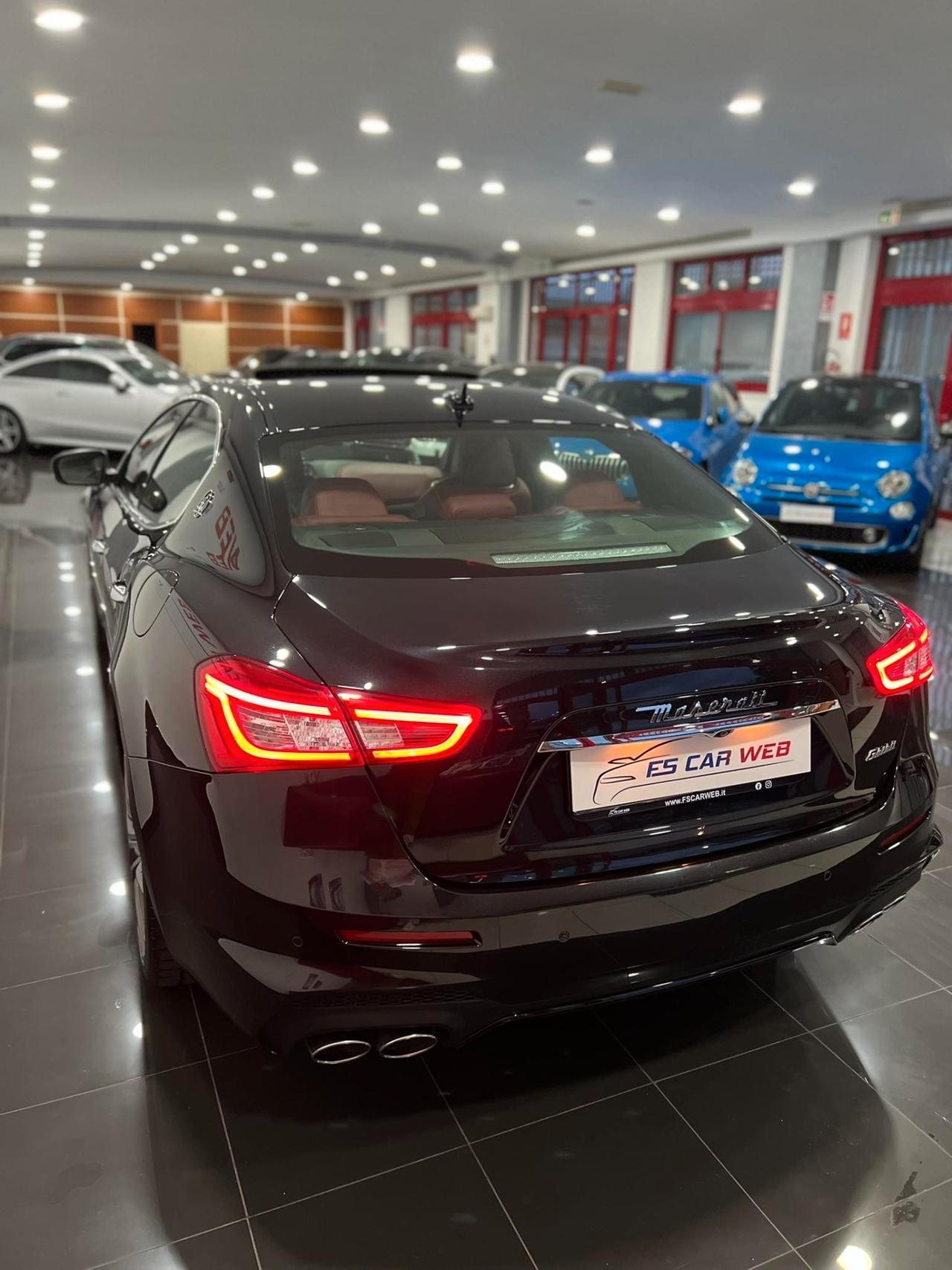 Maserati Ghibli 3.0 GranSport Nero Ribelle 275 cv