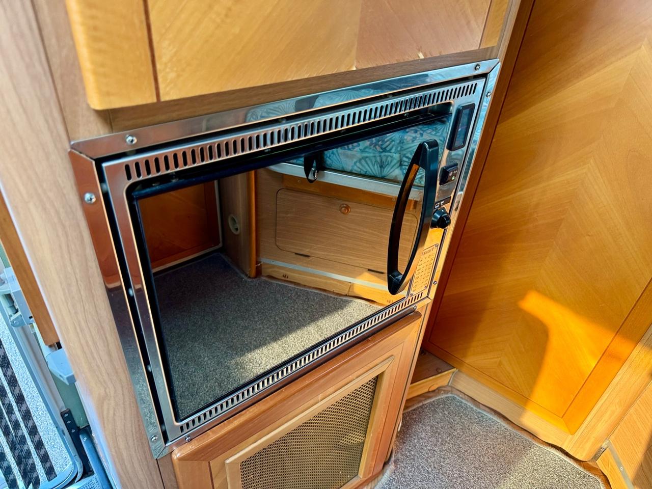 Camper Motorhome Mobilvetta Design 2.5 Turbo 1998