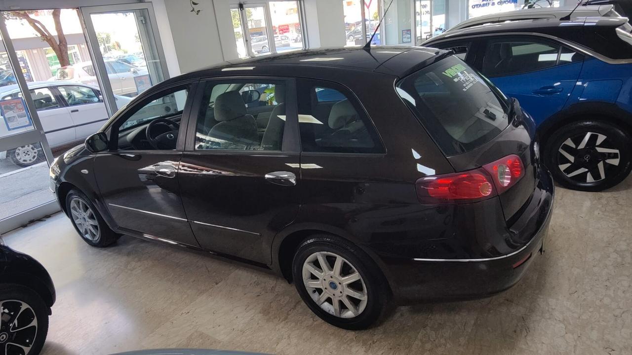 Fiat Croma 1.8 Mpi 16V