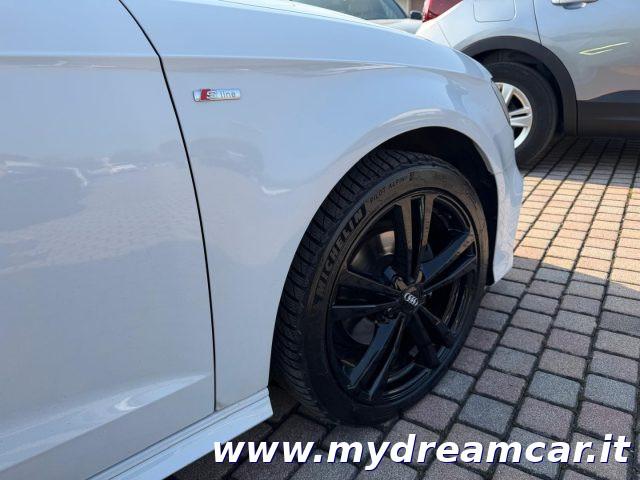 AUDI A3 SPB 30 TDI S-Tronic S-Line Exterior