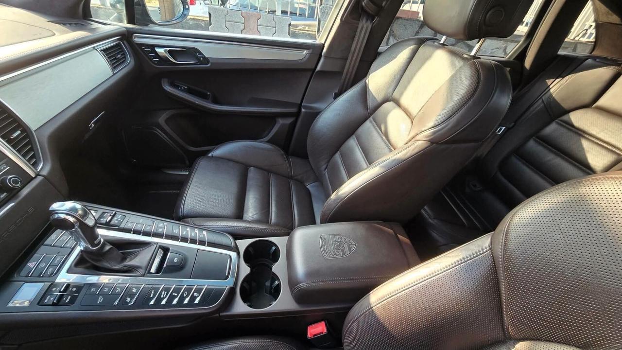 Porsche Macan 3.6 Turbo