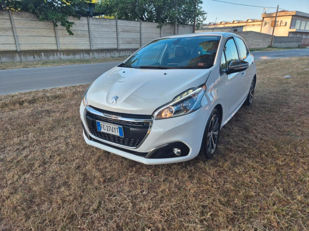 Peugeot 208 PureTech 68 3 porte Access