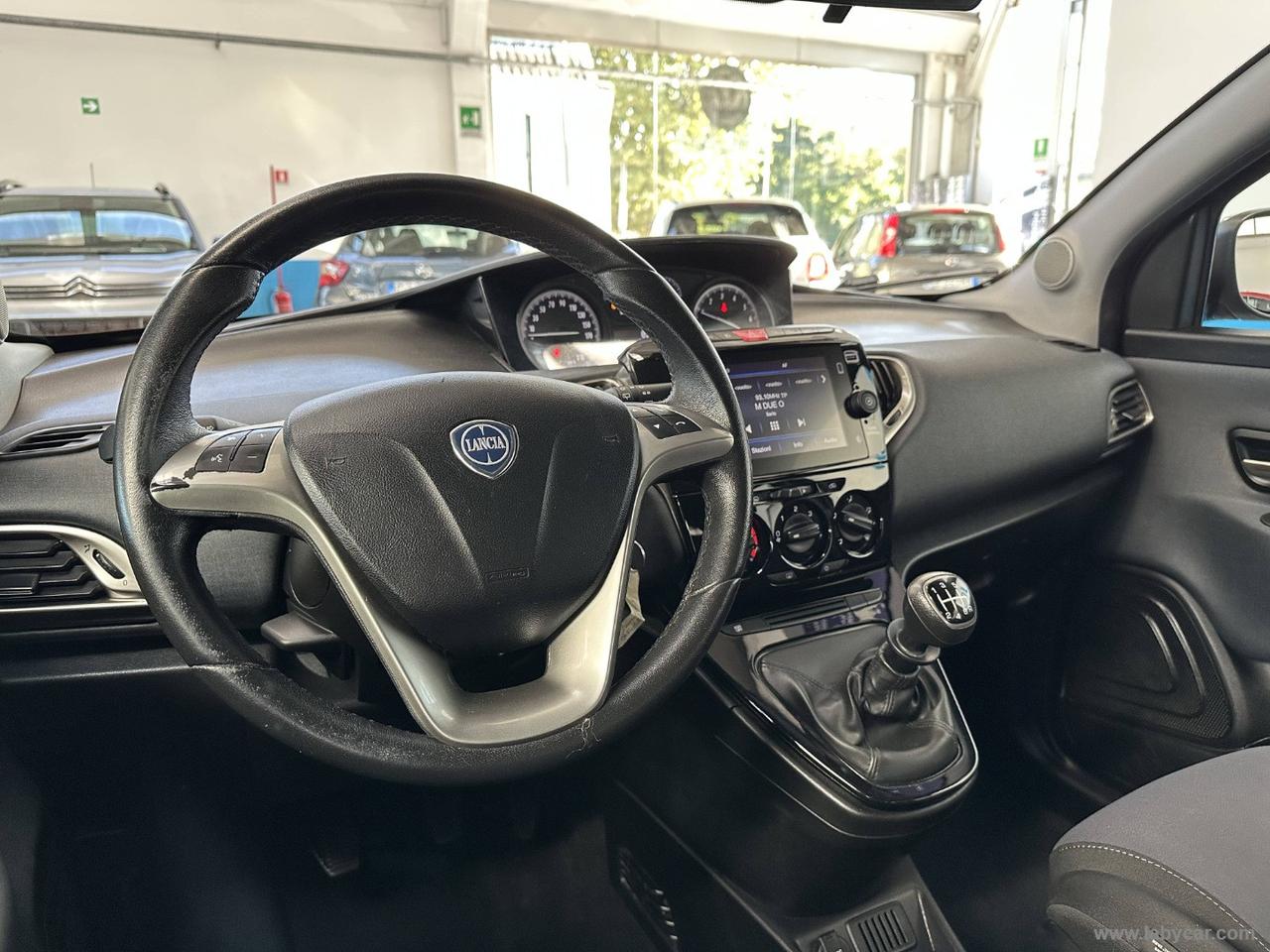 LANCIA Ypsilon 1.0 FireFly 5p.S&S Hybryd Gold