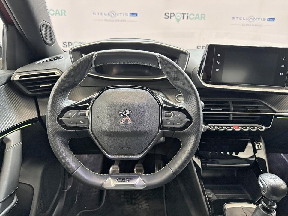 Peugeot 2008 PureTech 130 S&S GT