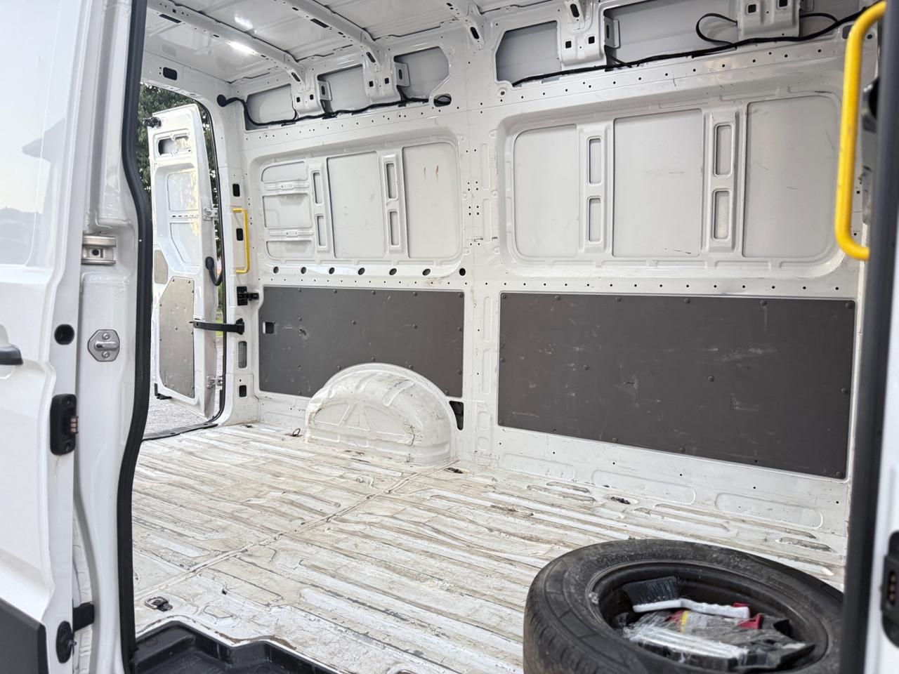 Volkswagen Crafter 30 2.0 TDI PM-TM Furgone