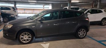 Lancia Delta 1600 MJET PLATINO