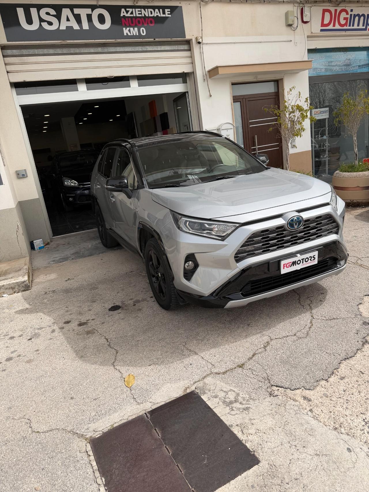 Toyota RAV 4 E-CVT 2WD STYLE