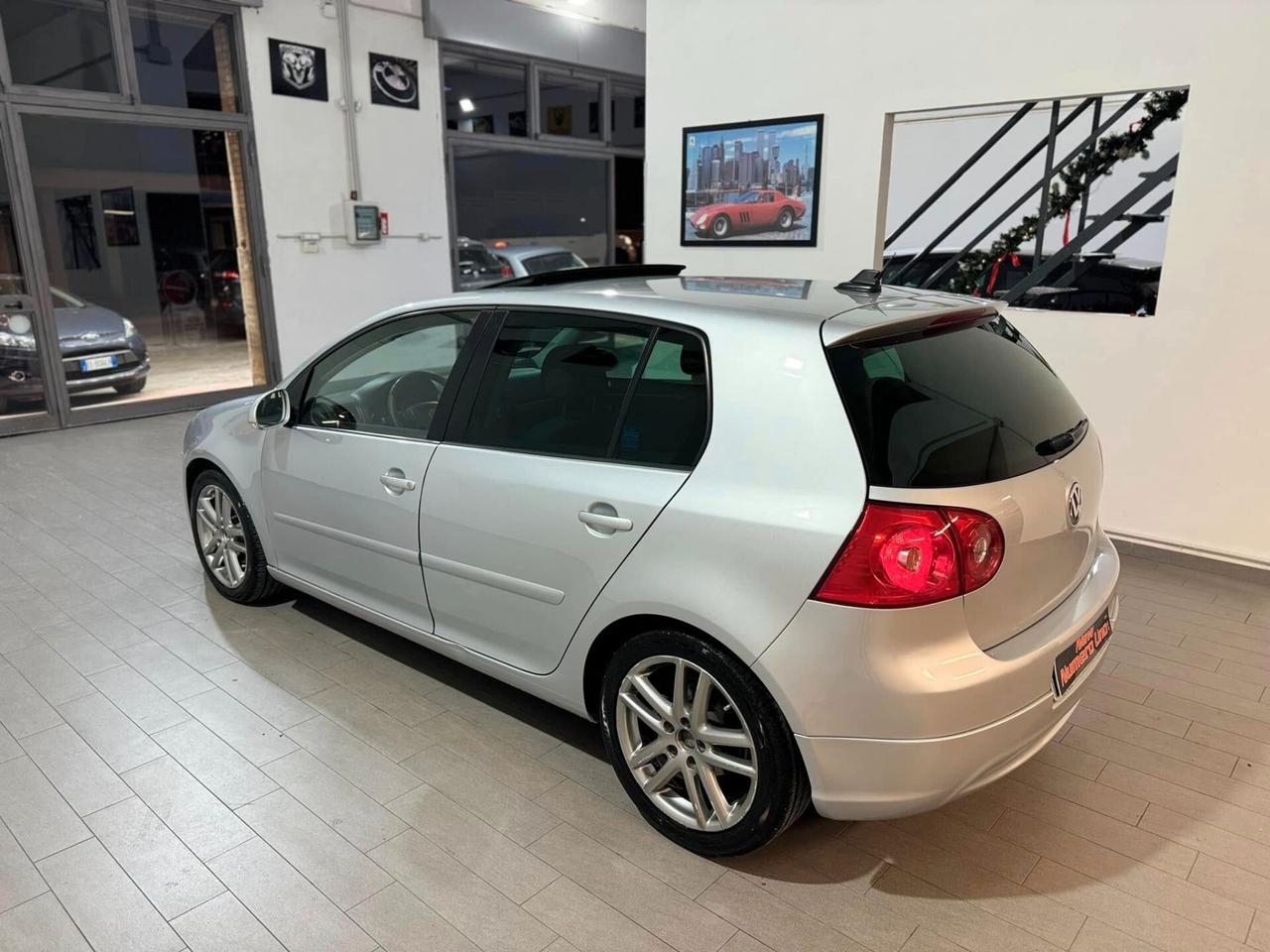 Volkswagen Golf 5serie 1.9 TDI 105cv 6 marce GTsport 2008