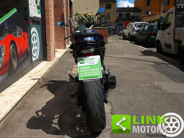BMW F 900 R Confort