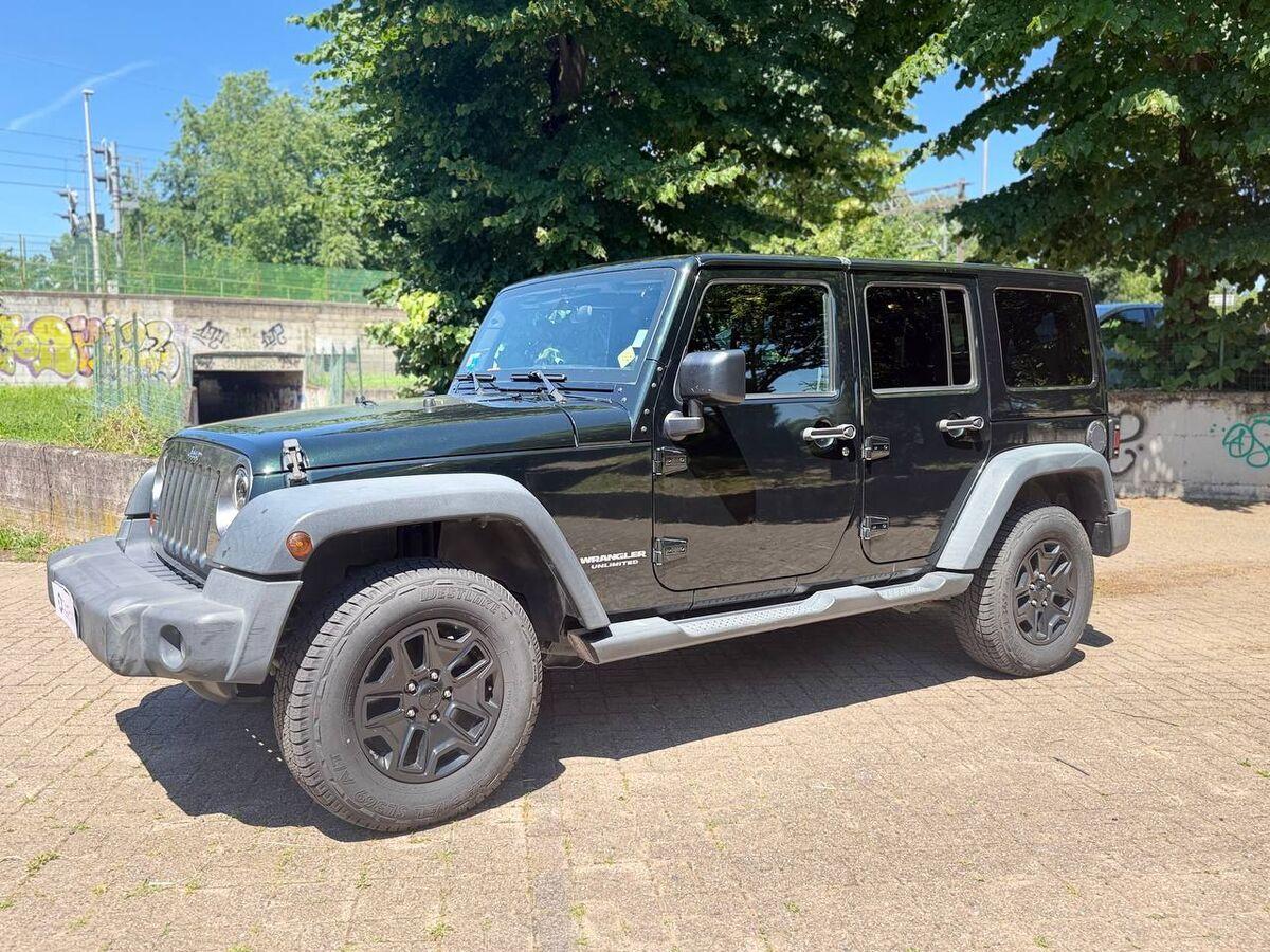 Jeep Wrangler Unlimited 2.8 crd Sahara auto