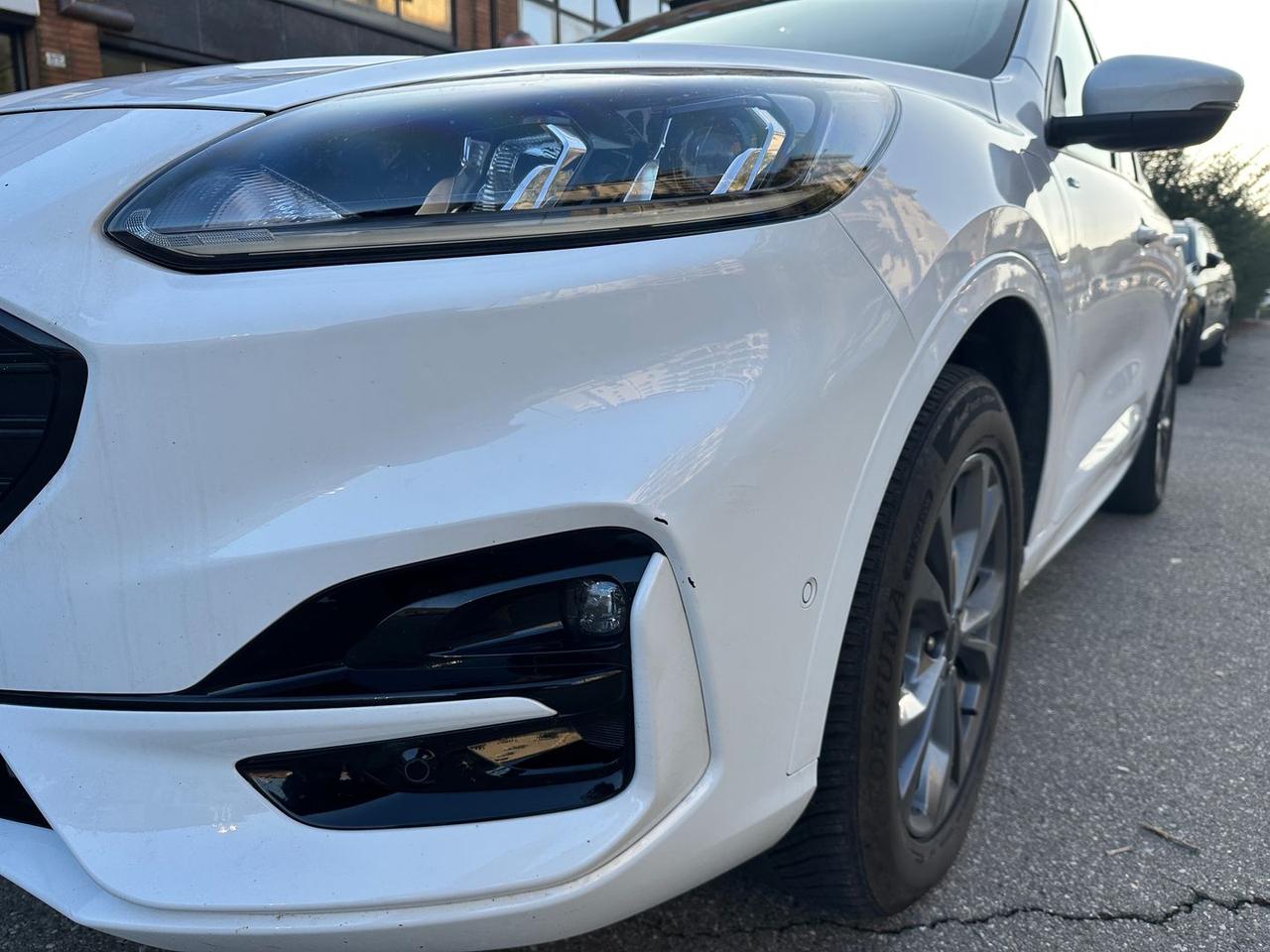 Ford Kuga 2.5 PHEV Vignale