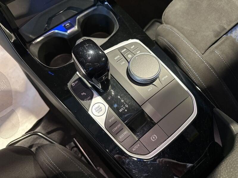 BMW Serie 1 118i 5p. Msport Pro Tetto/Cerchi da "19/Sedili a Guscio