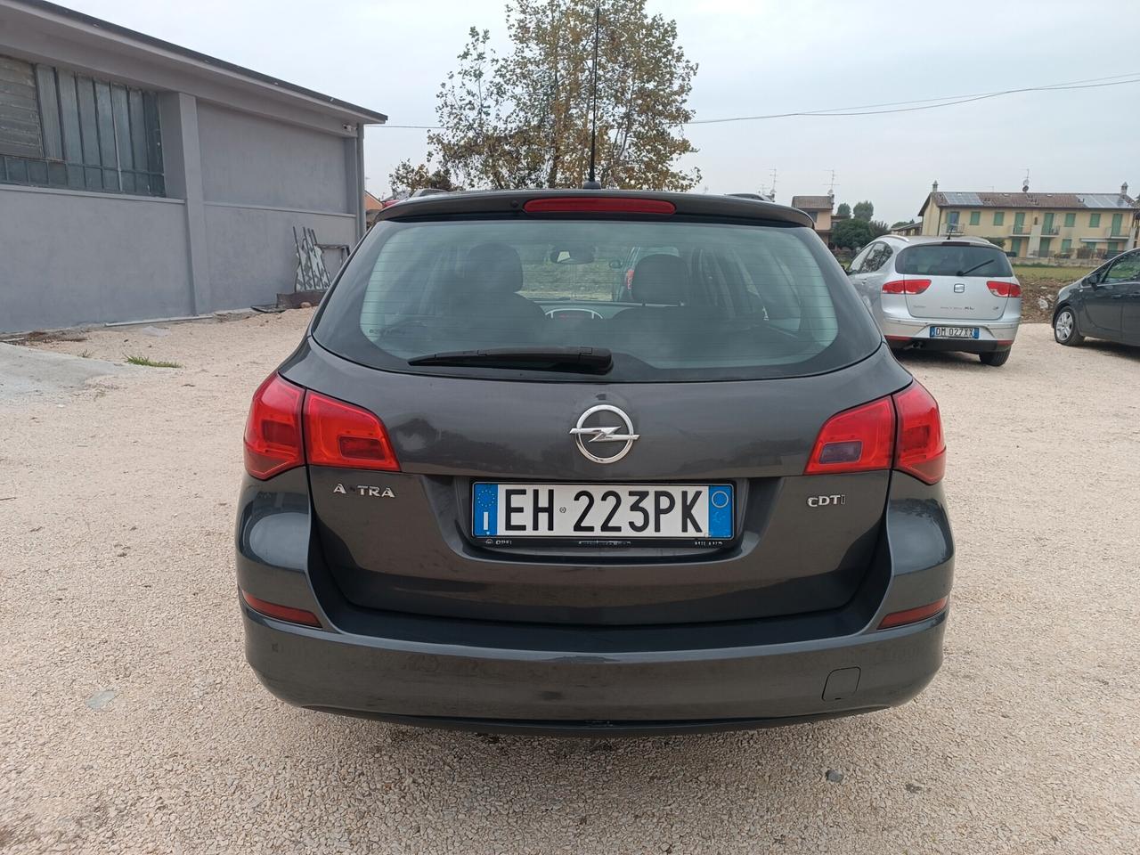 Opel Astra 1.7 diesel garanzia