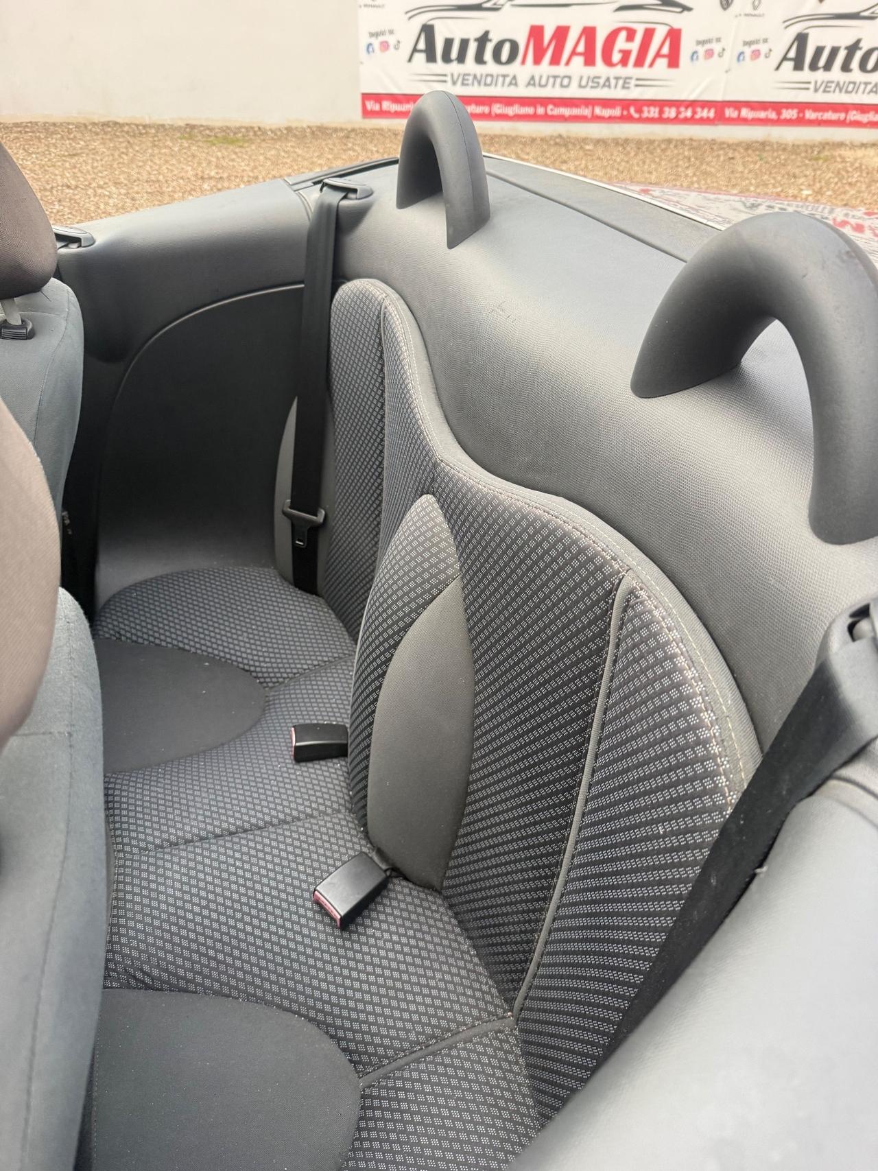 Nissan Micra C+C 1.4 16V Active Luxury