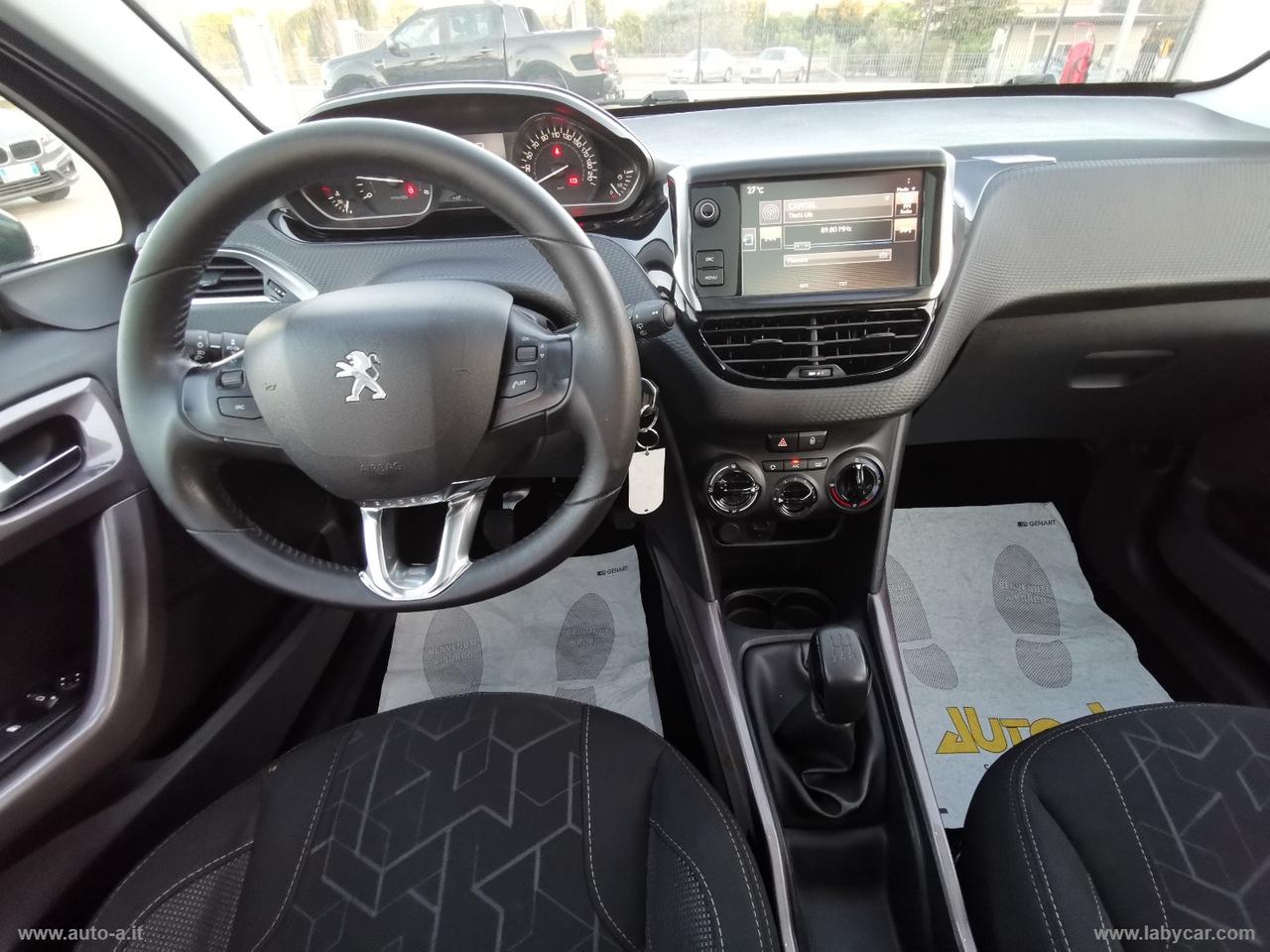 PEUGEOT 2008 BlueHDi 100 Allure