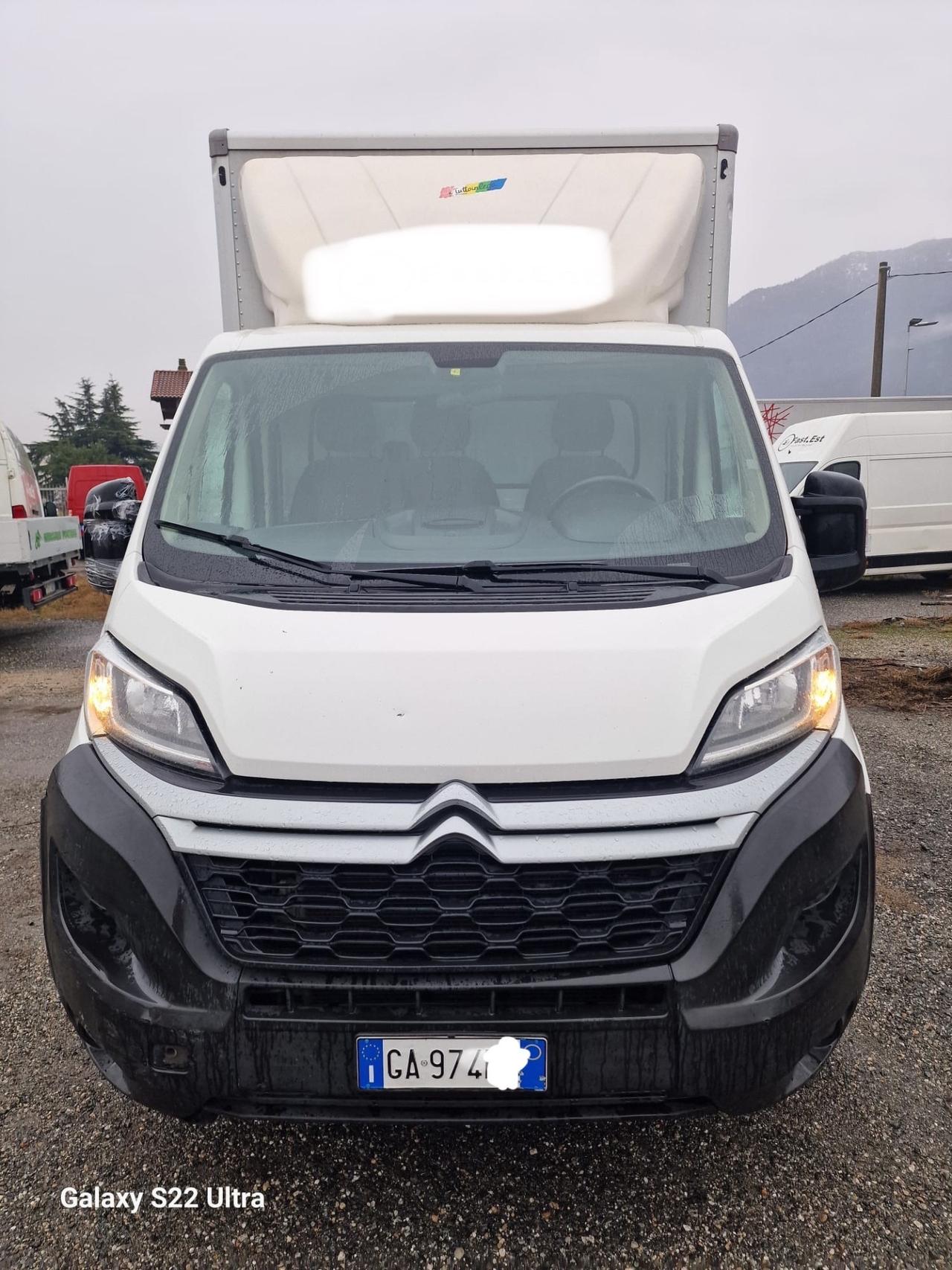 Citroen del 2020 uni pro da rivedere