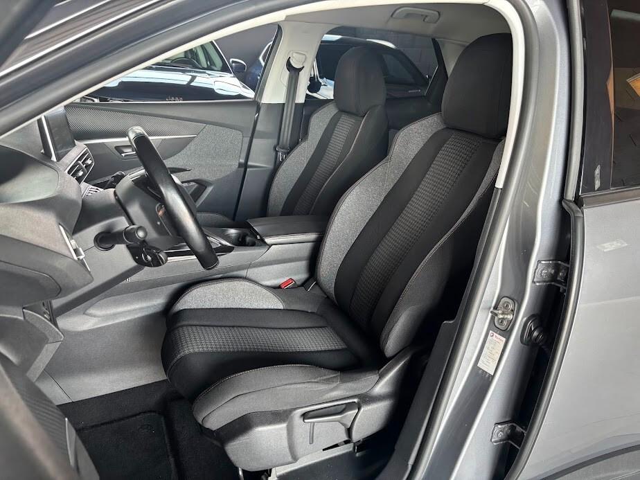 Peugeot 3008 BlueHDi 120 CV