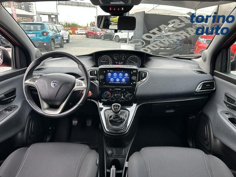 Lancia Ypsilon Ypsilon 1.0 firefly hybrid Gold s&s 70cv