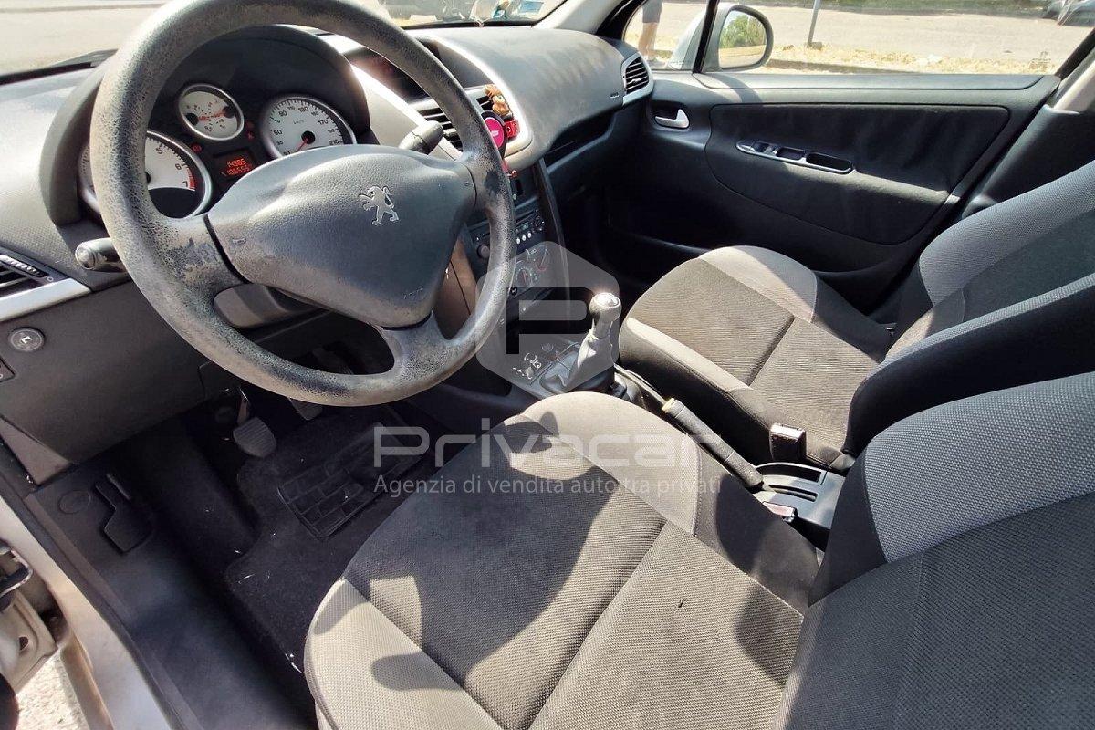 PEUGEOT 207 1.4 8V 75CV 5p. Energie