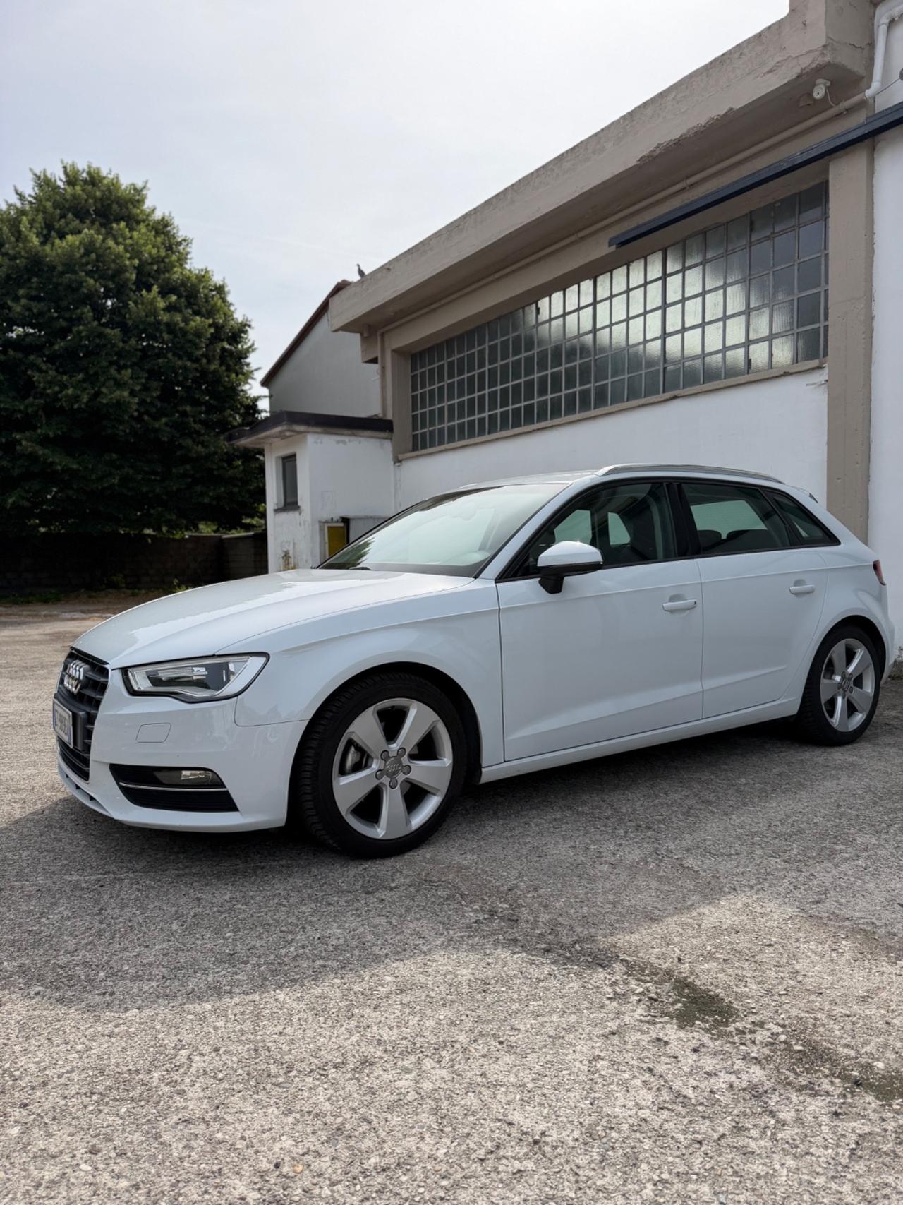 Audi A3 SPB 2.0 TDI 150 CV clean diesel quattro edition