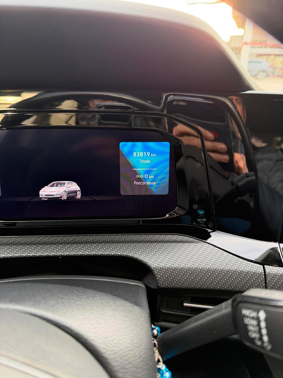 Volkswagen Golf 2.0 TDI 150 CV DSG SCR R-Line