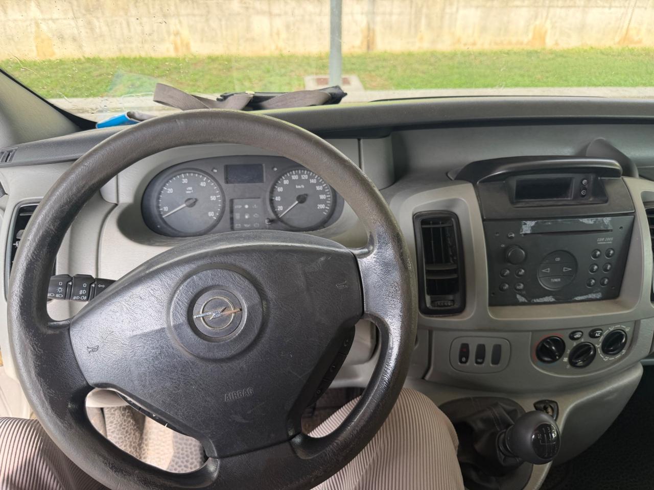 Opel Vivaro 9 Posti