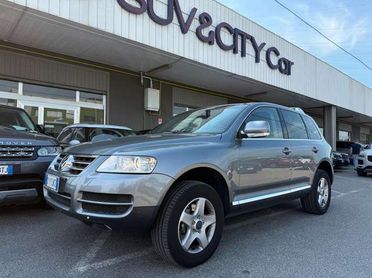 Volkswagen Touareg 3.0 V6 tdi tiptronic dpf