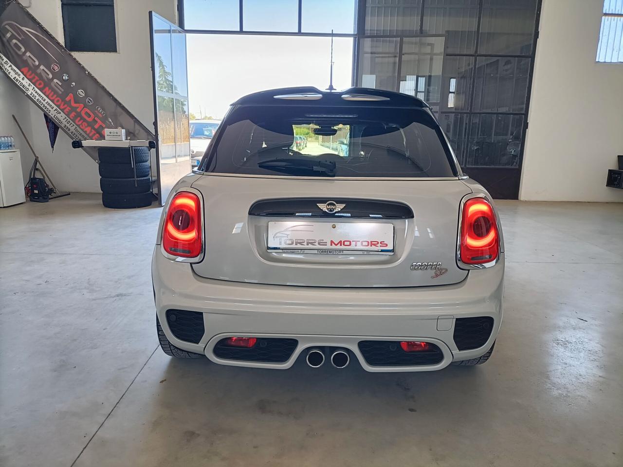 Mini Mini 2.0 Cooper SD Hype Auto 5 porte 01/2017