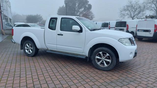 NISSAN Navara 2.5 dCi 190CV 2p 4 Posti King Cab XE Az. Italia