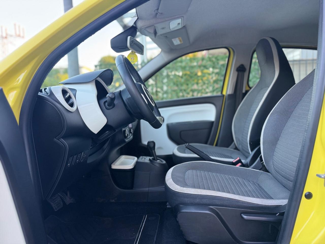 Renault Twingo TCe 90 CV EDC Intens