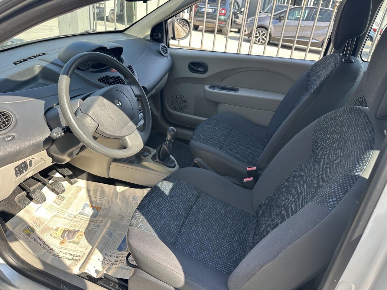 Renault Twingo 1.2 Benzina 60 Cv 2010 x neopatenta